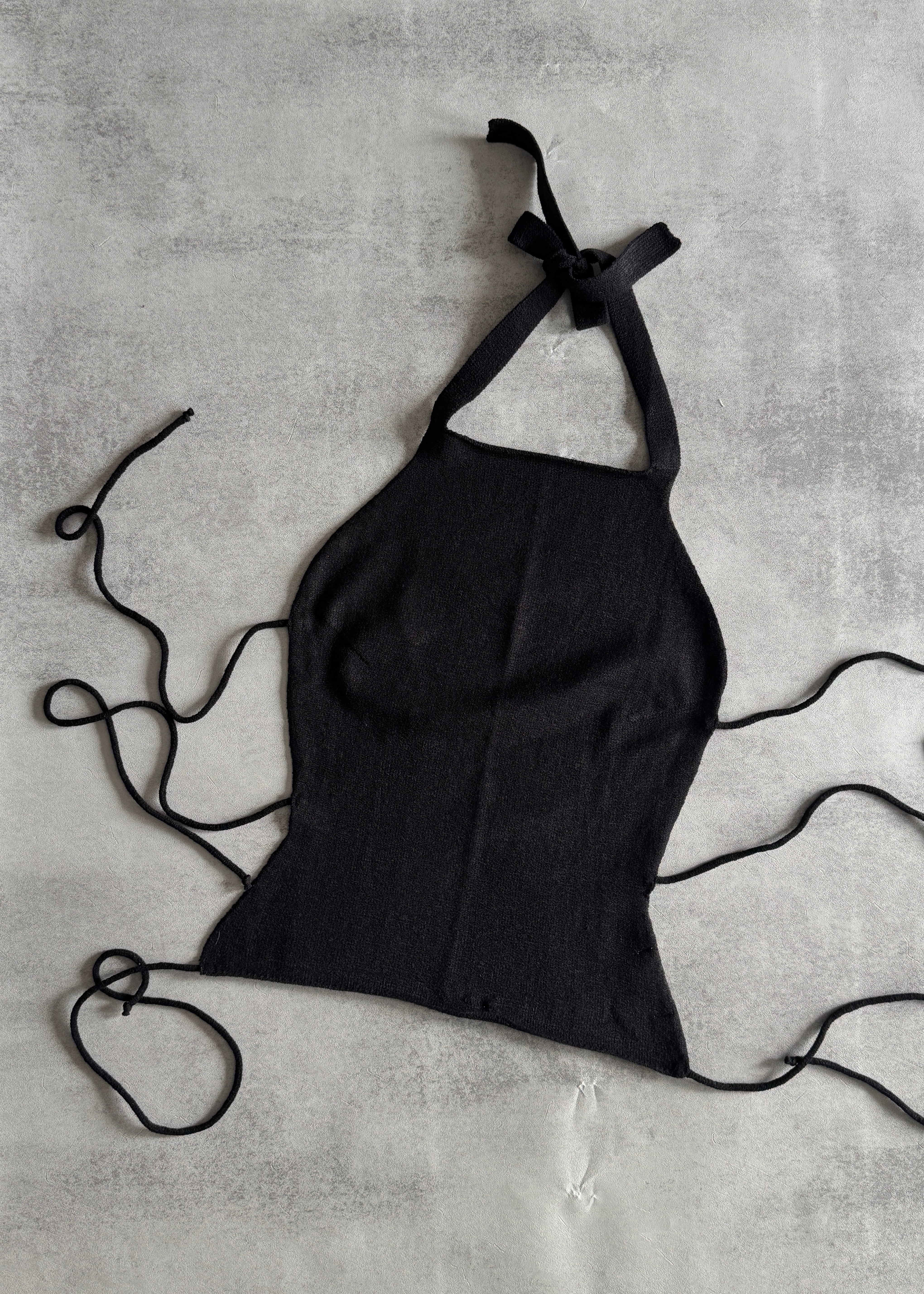 READY TO WEAR